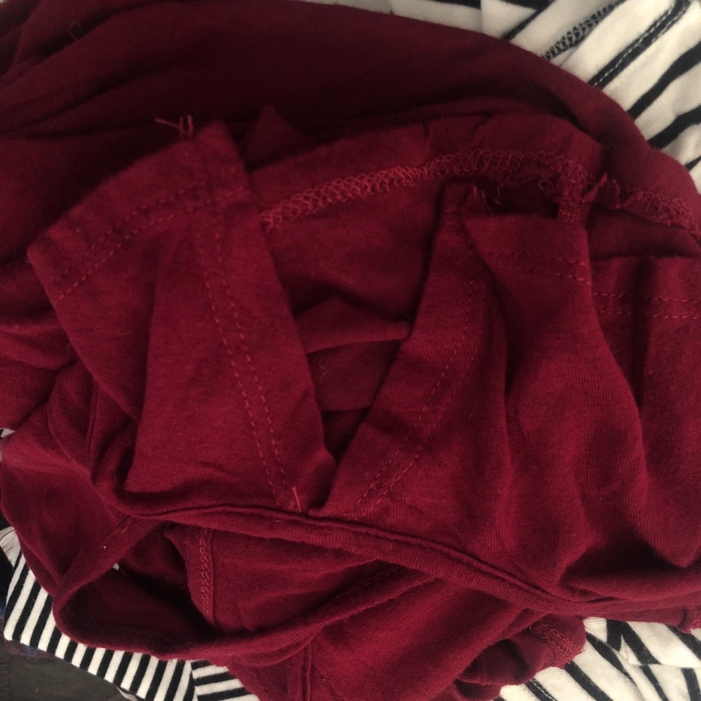 Threads Studio | Maroon Cold-Shoulder Tee - Picture 4 of 5